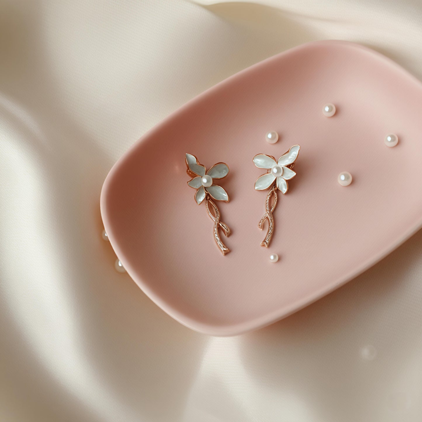 Pearl Blossom Drop Earrings – Floral Elegance