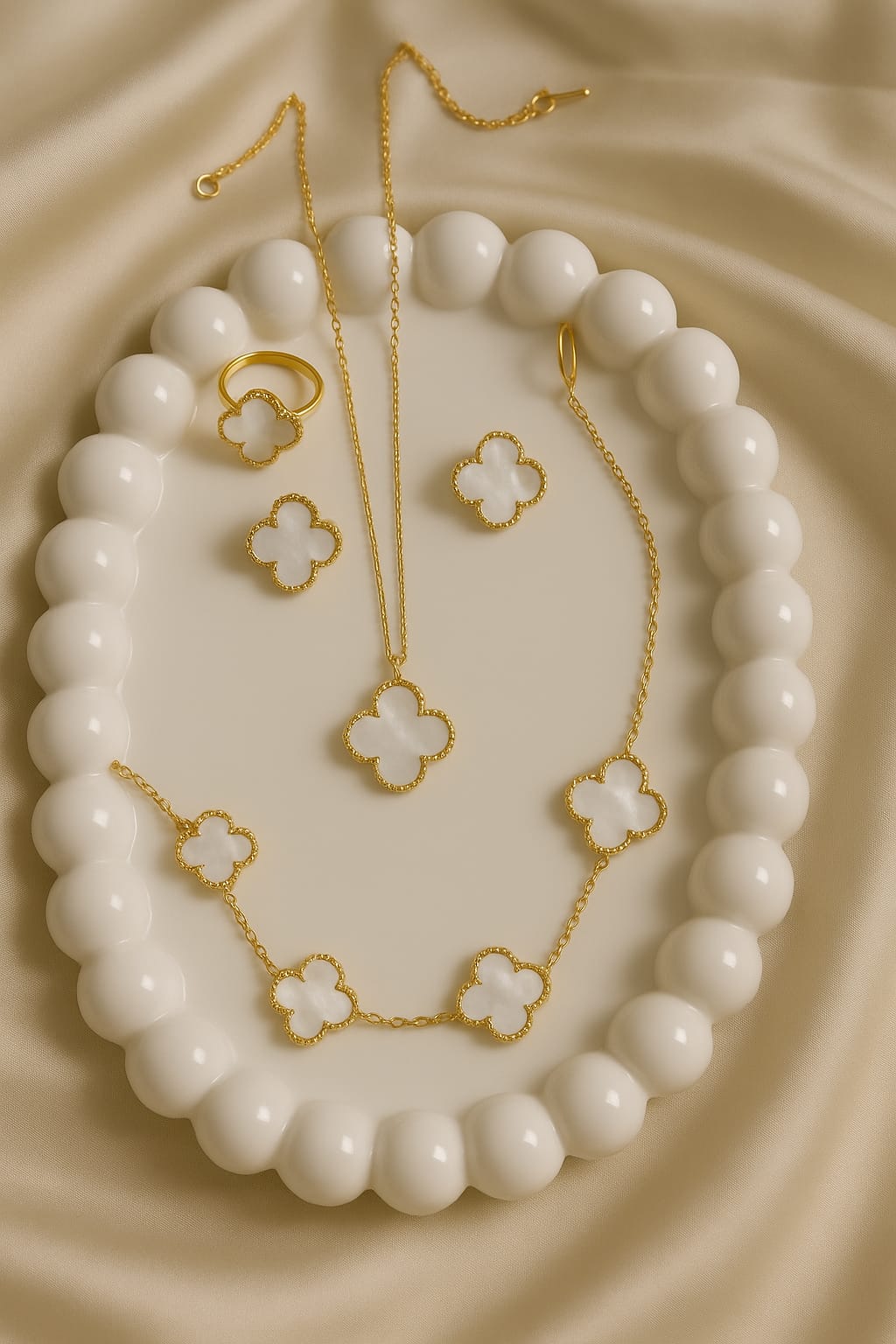 “Gold Plated Clover Jewelry Set of 4