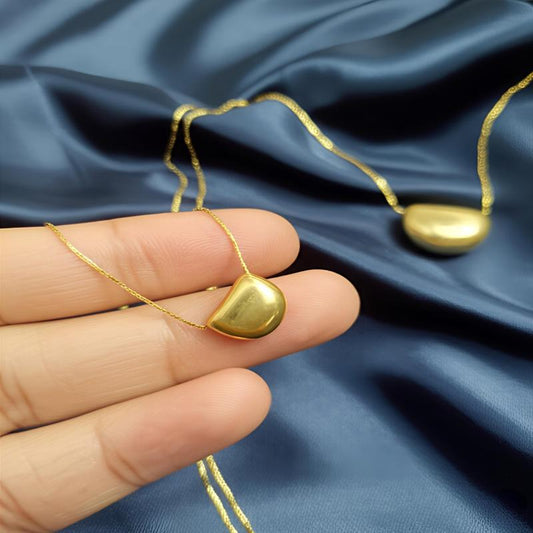 Minimalist Gold Bean Pendant Necklace