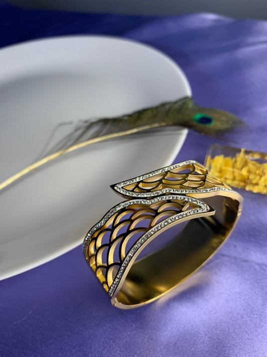 Gilded Mermaid Scale Cuff