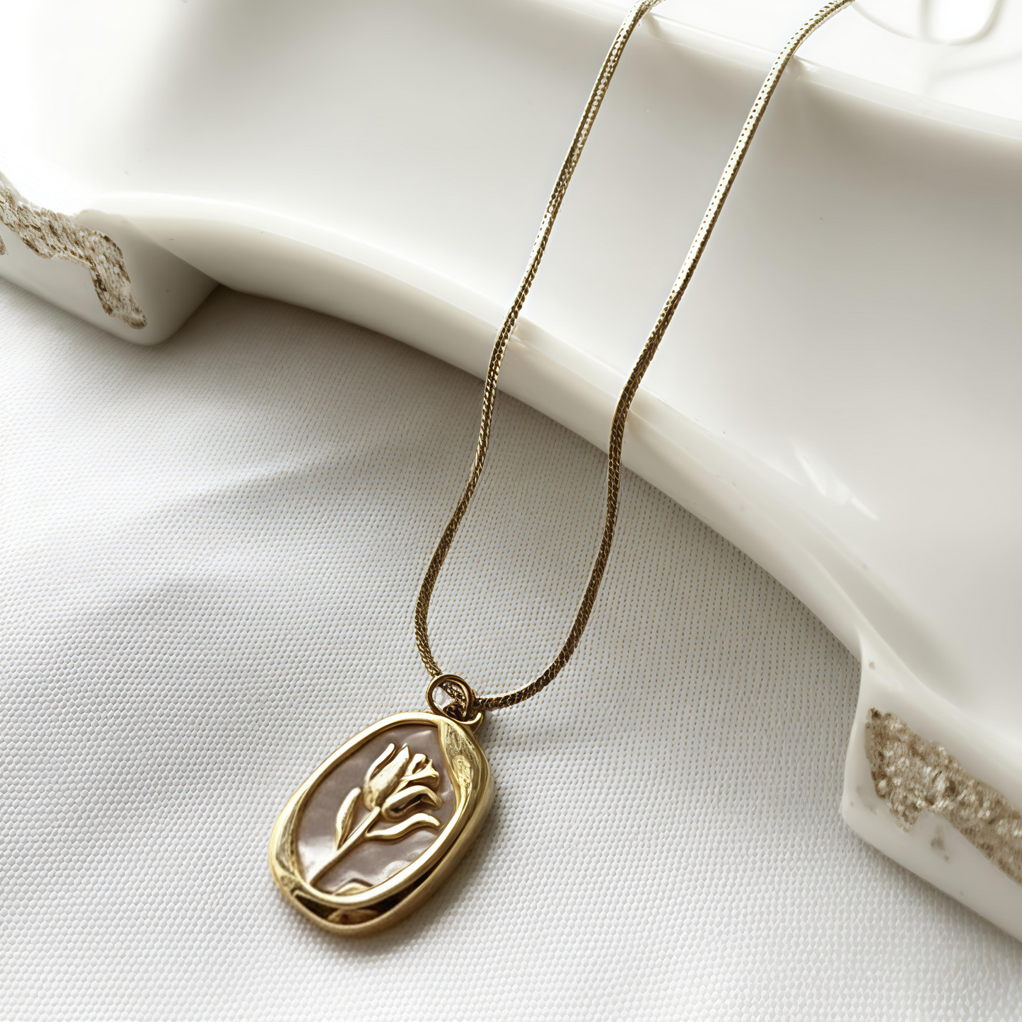 Gold Tulip Pendent Necklace